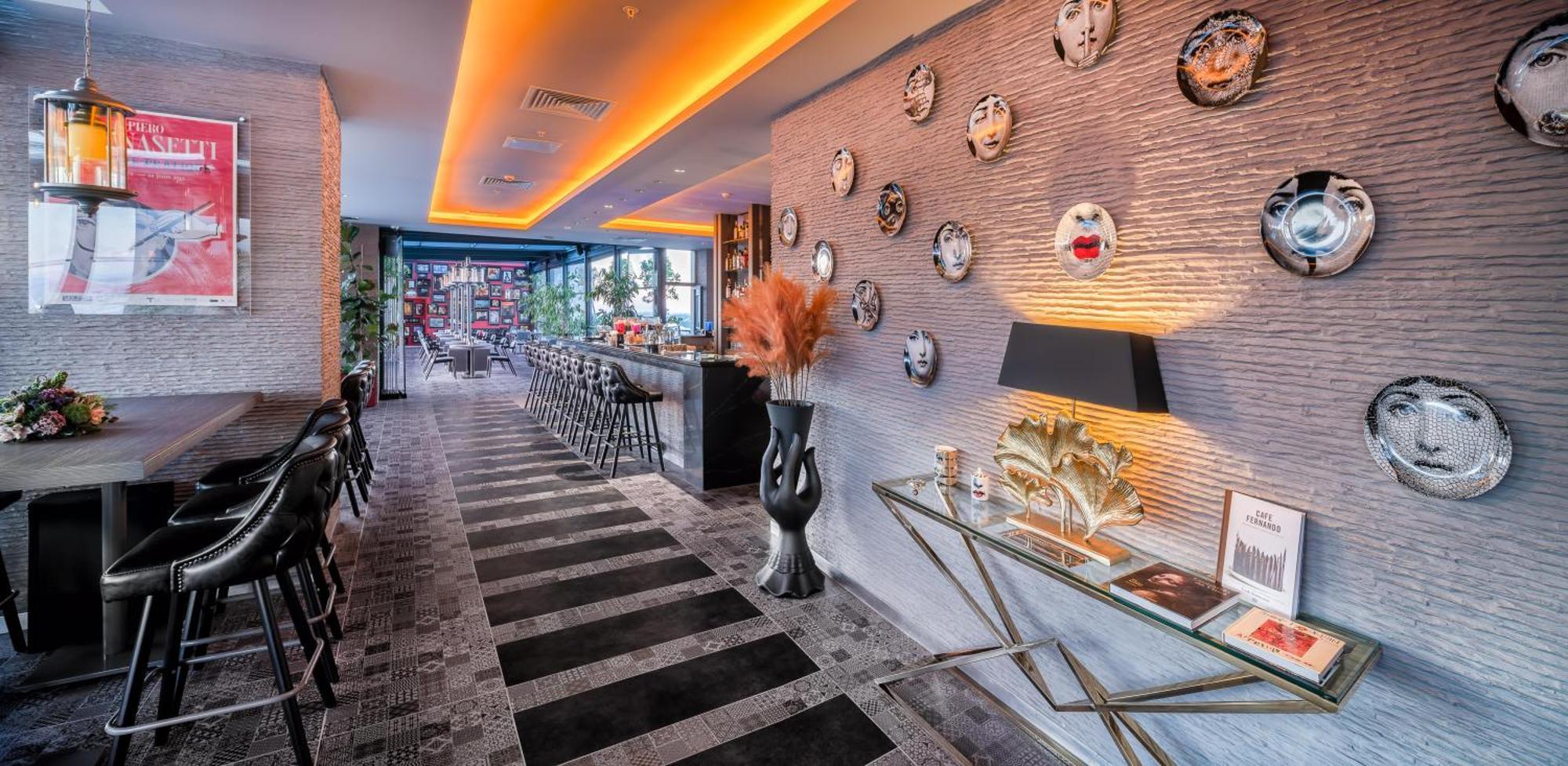 Concorde Tower Casino&Convention&Spa Nikosia Exterior foto The interior of the hotel