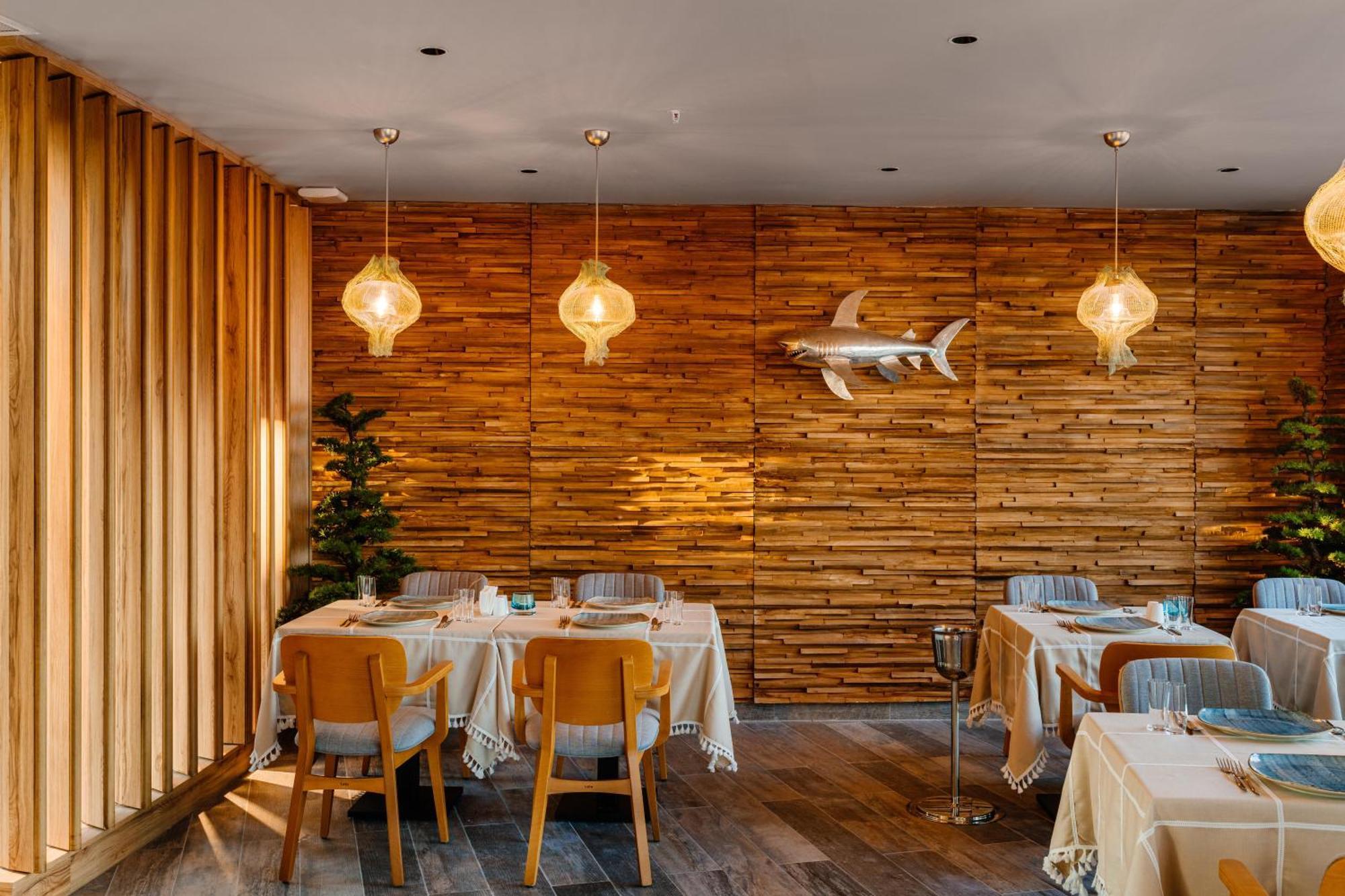 Concorde Tower Casino&Convention&Spa Nikosia Exterior foto Restaurant interior